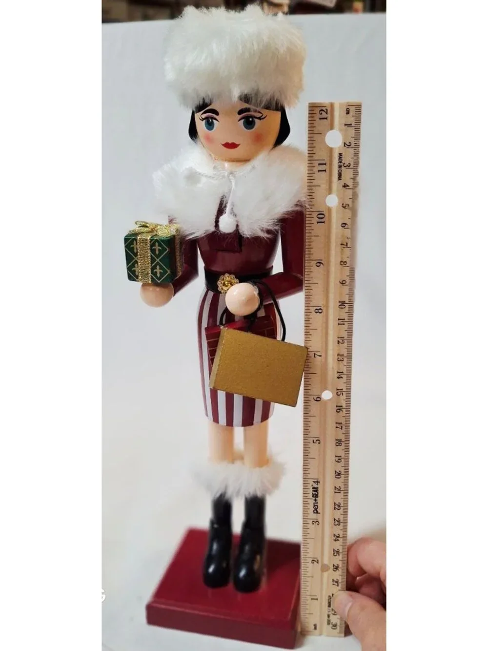 Festive Nutcracker Figurine Woman Holding Gift Bags Fur Accents 12
